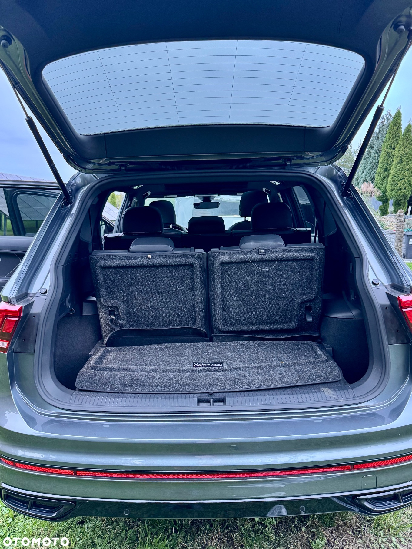 Volkswagen Tiguan - 8