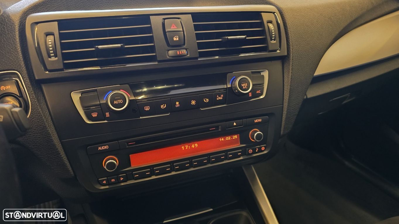 BMW 118 d Pack M - 41