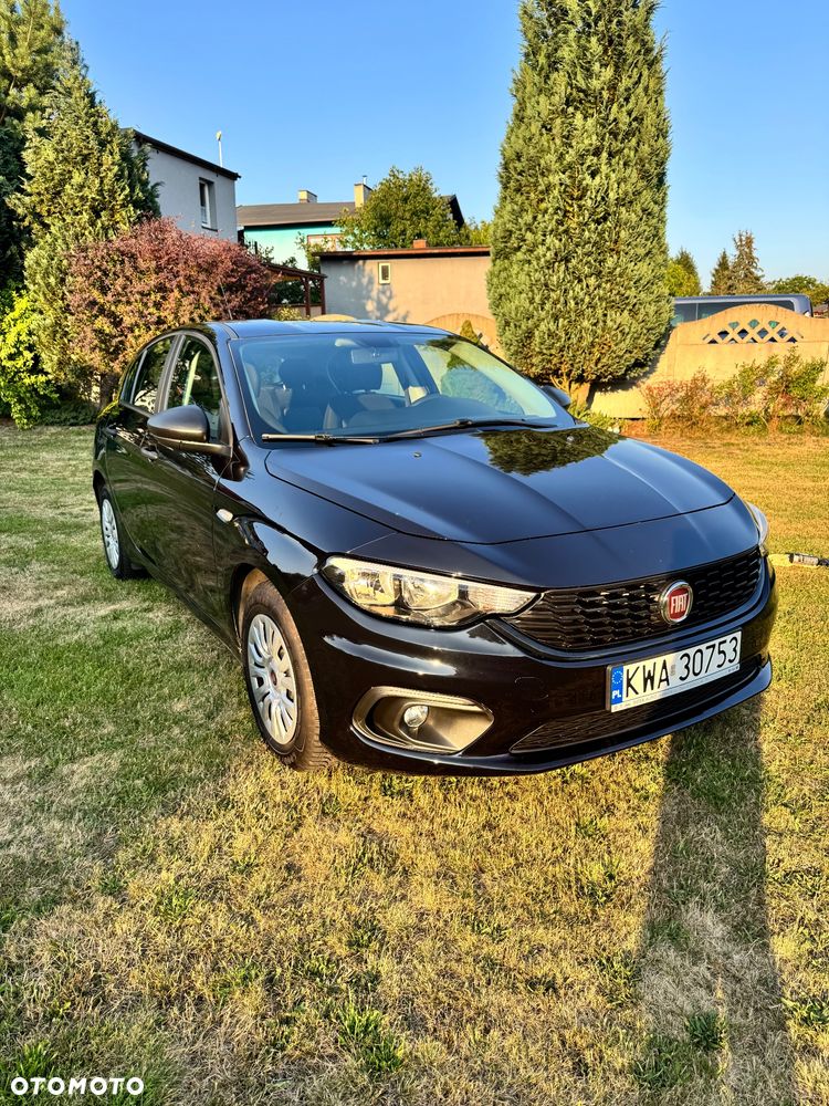 Fiat Tipo 1.4 T-Jet 16v Easy - 1