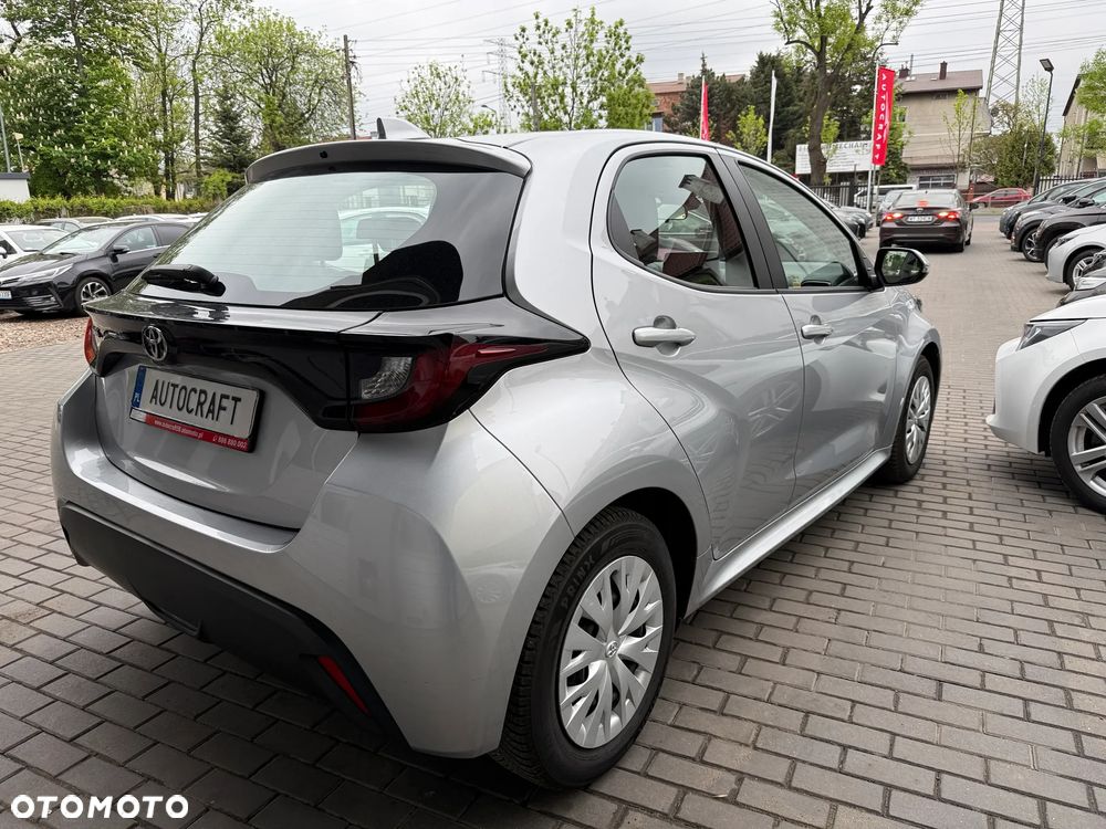 Toyota Yaris 1.5 Comfort - 20