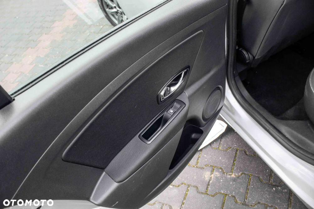 Renault Megane dCi 95 FAP Paris Business - 18