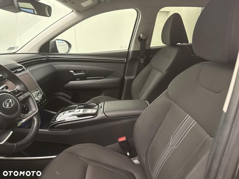 Hyundai Tucson 1.6 T-GDi HEV Executive 4WD - 11