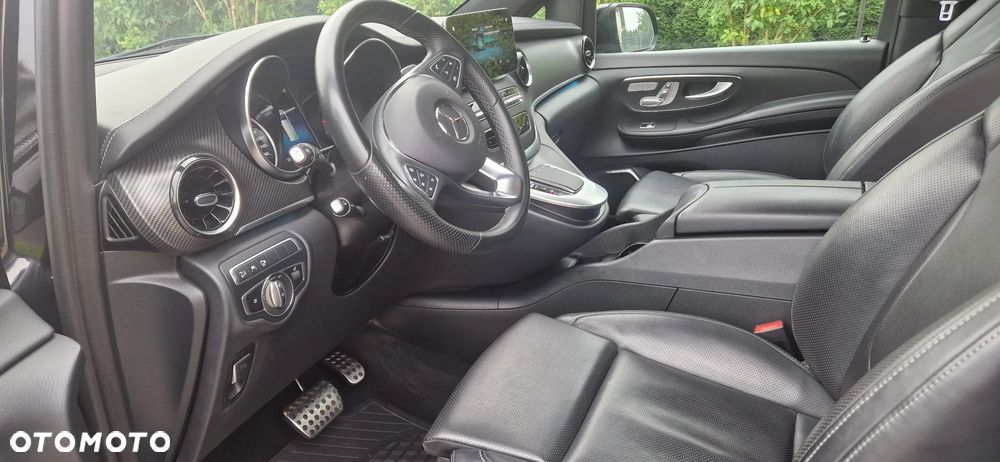 Mercedes-Benz Klasa V 300 d 4-Matic Exclusive 9G-Tronic (d³ugi) - 12