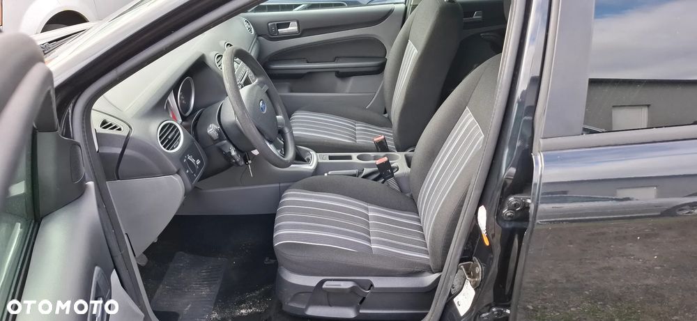 Ford Focus - 5