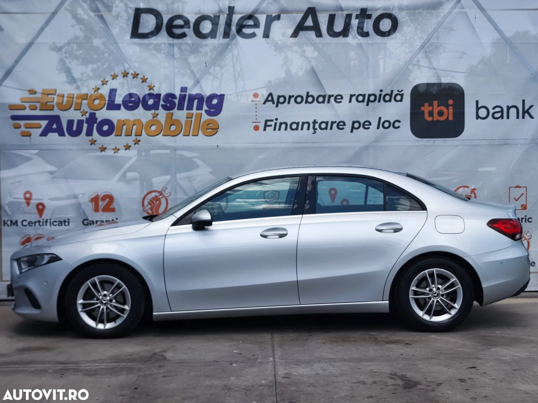 Mercedes-Benz A 180 d 7G-DCT - 4