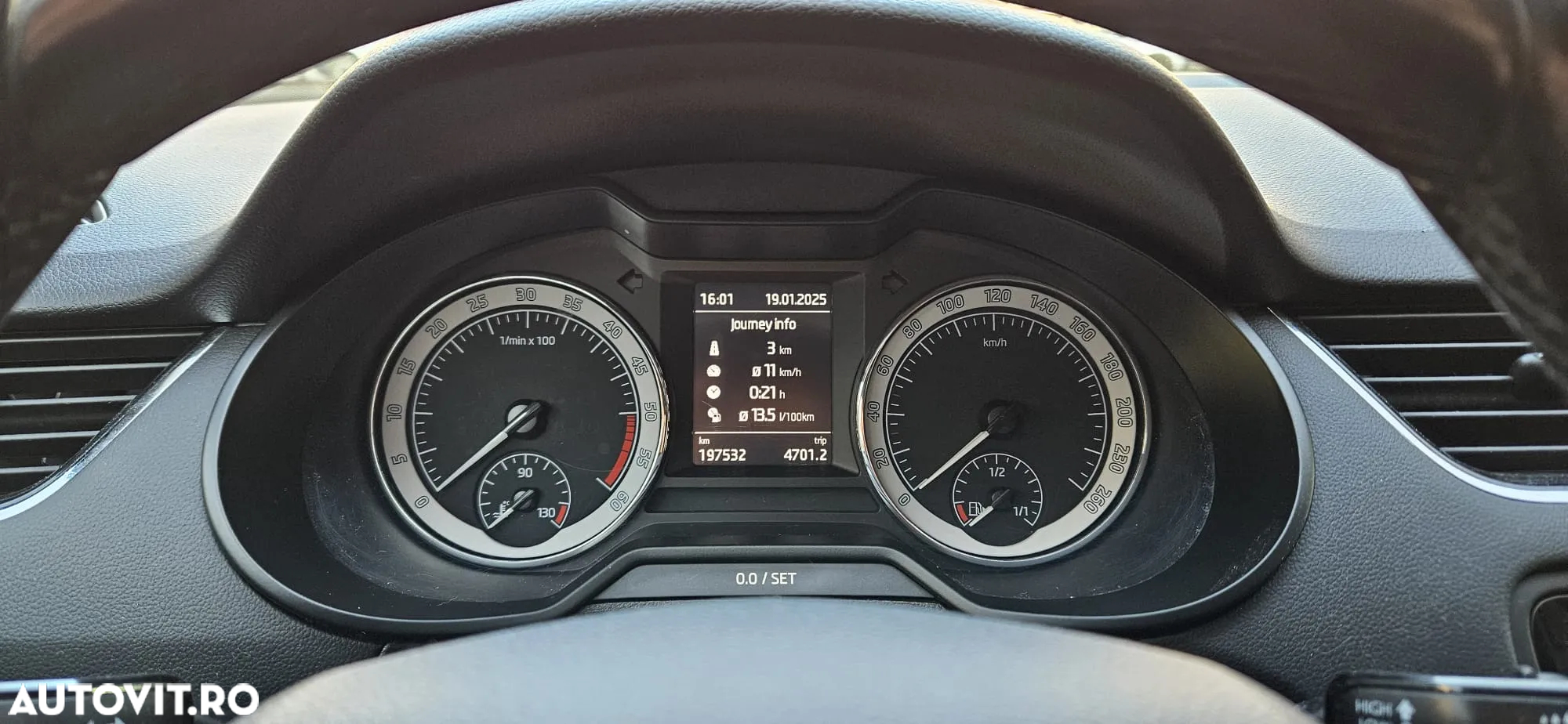 Skoda Octavia 2.0 TDI DSG Premium Edition - 7