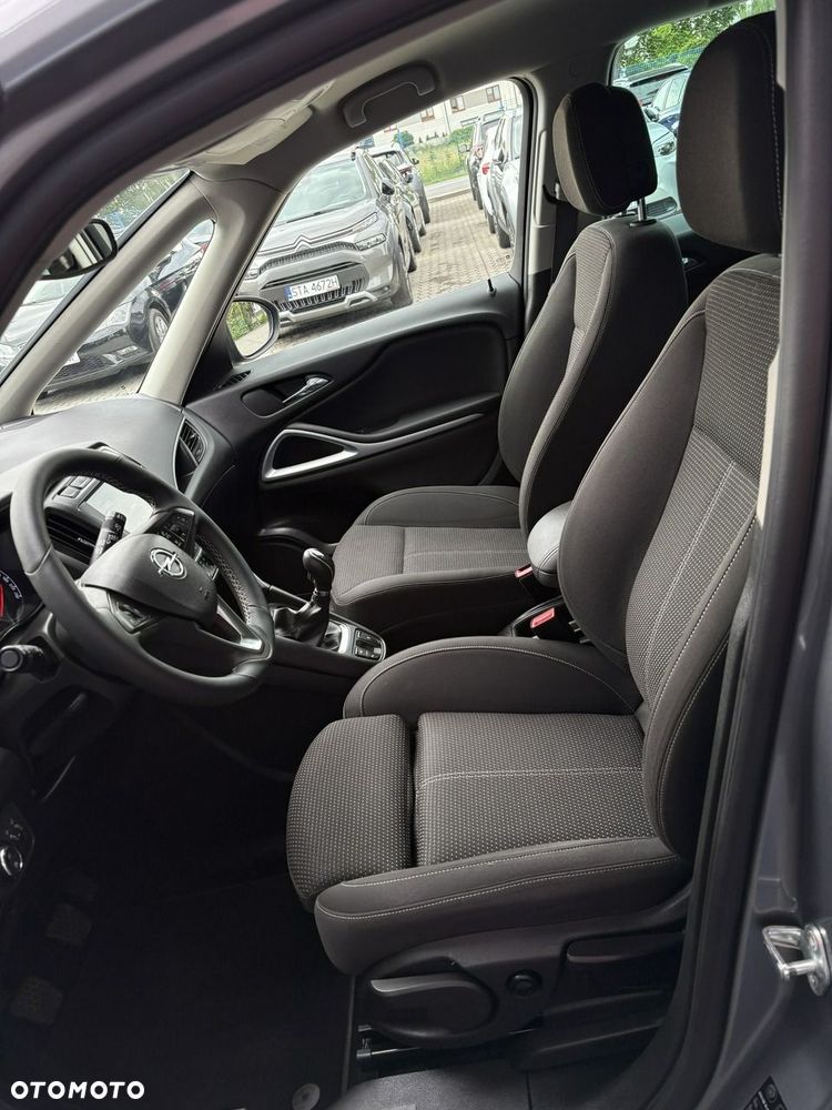 Opel Zafira - 16
