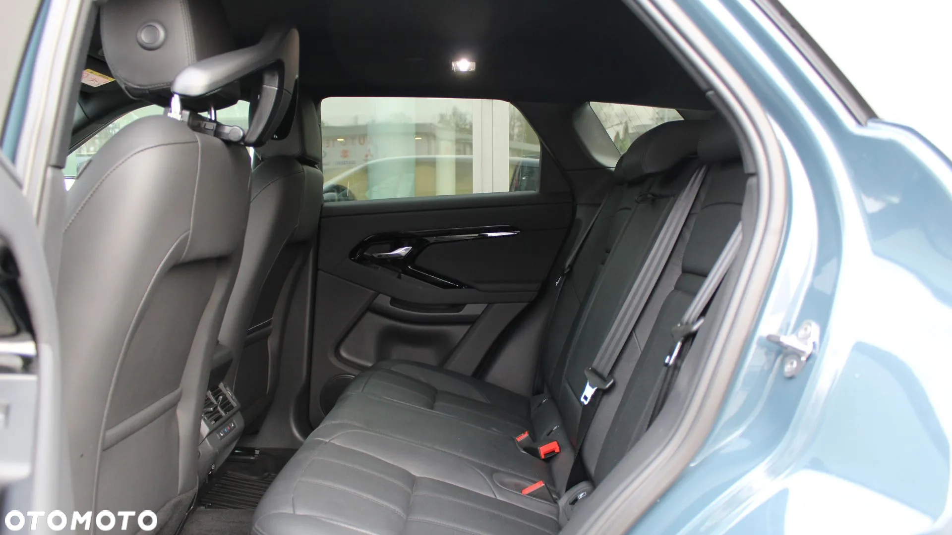 Land Rover Range Rover Evoque - 12