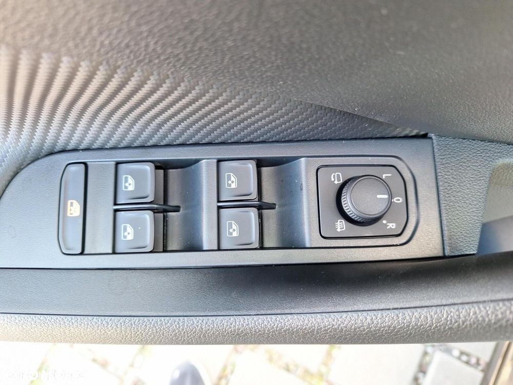 Skoda Kamiq 1.5 TSI Monte Carlo DSG - 14
