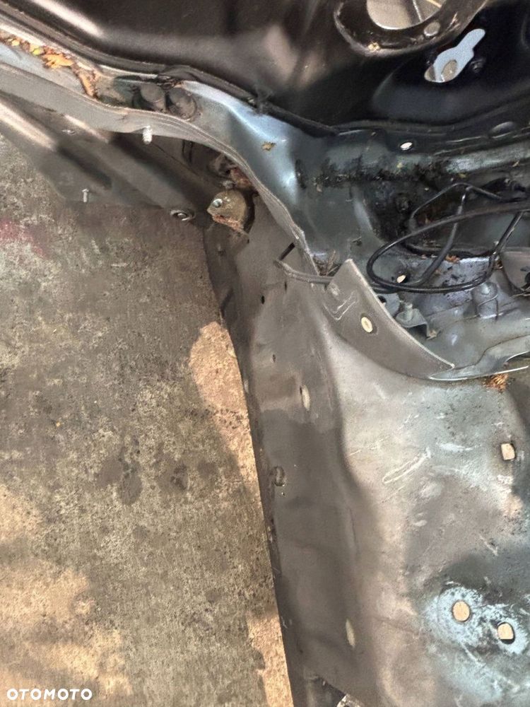 Audi Q7 4L 2009 Lewa Podłużnica przednia FARTUCH PODŁUŻNICA - 6