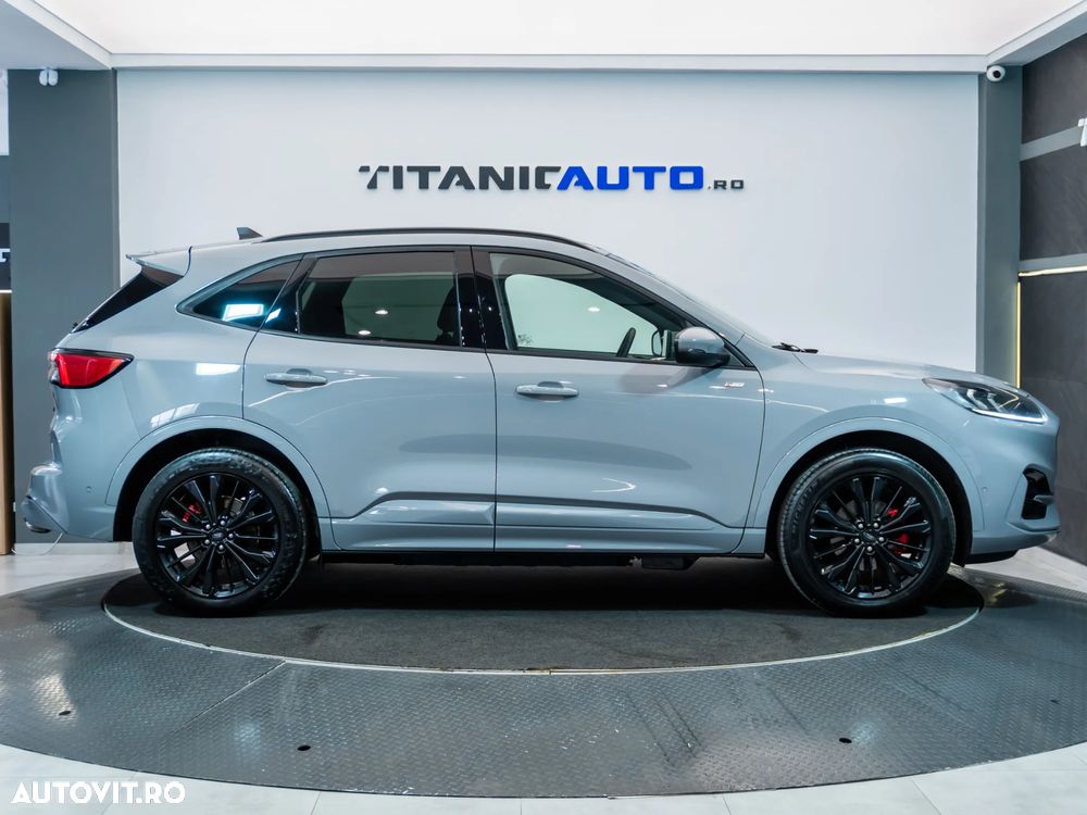 Ford Kuga 2.5 Duratec PHEV ST-LINE - 4