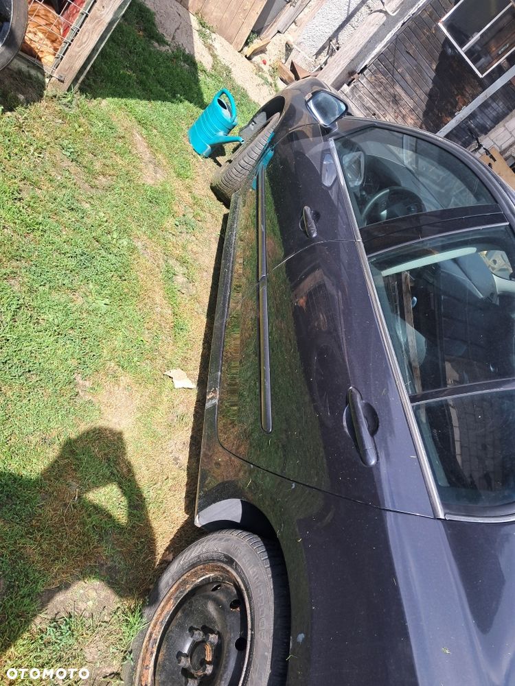 Renault Laguna - 3