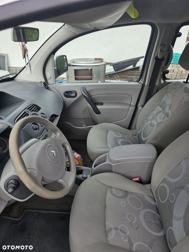 Renault Kangoo - 8