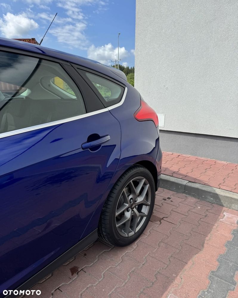 Ford Focus 1.5 EcoBoost Start-Stopp-System Titanium - 6