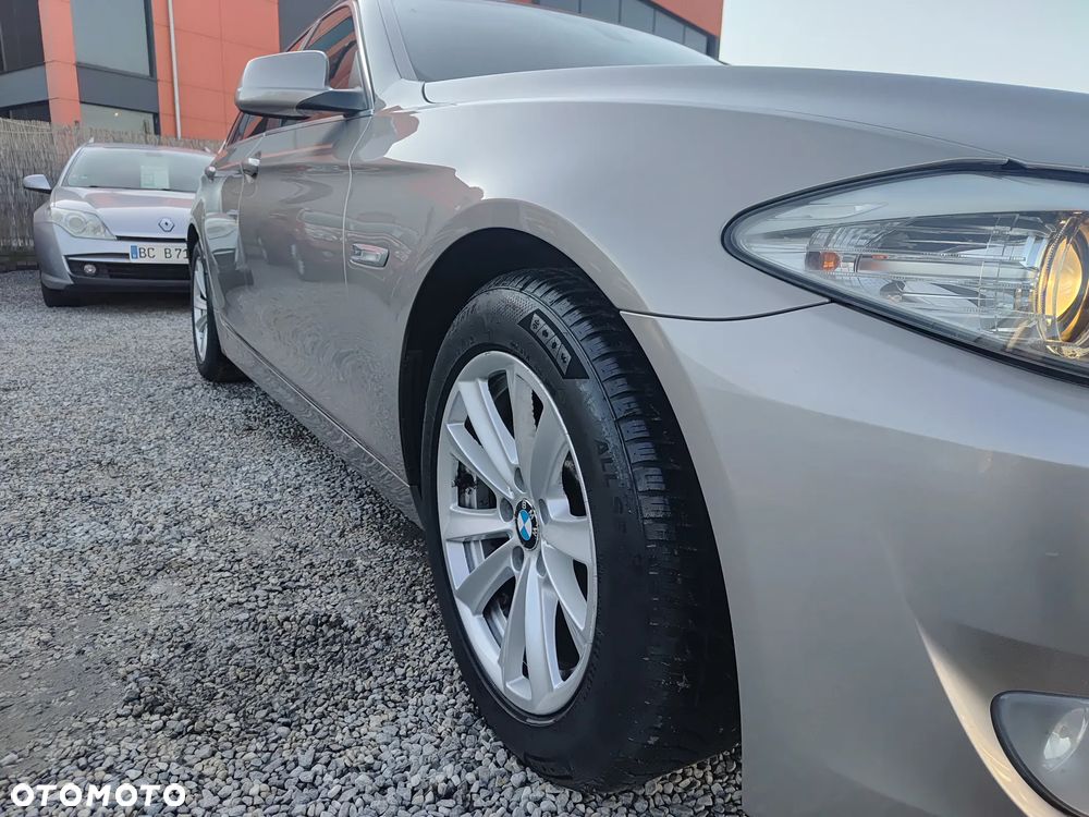 BMW Seria 5 - 12