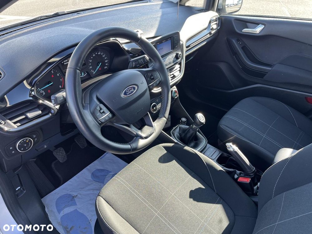 Ford Fiesta - 7