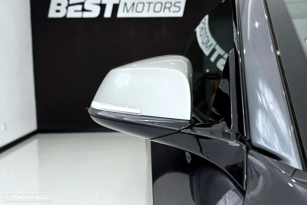 BMW M240i xDrive Auto - 32