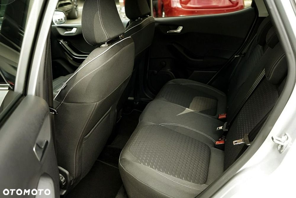 Ford Fiesta - 16