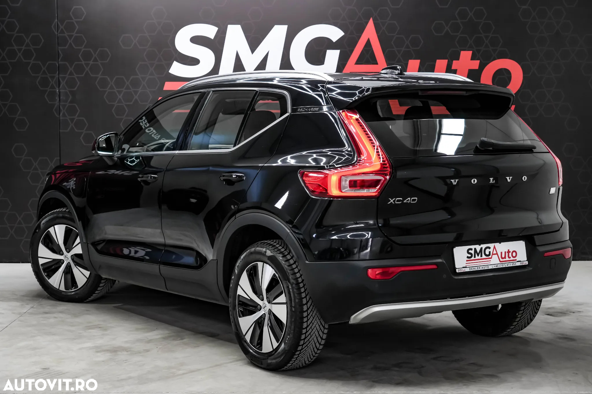 Volvo XC 40 Recharge T5 Twin Engine AT7 Inscription Expression - 4