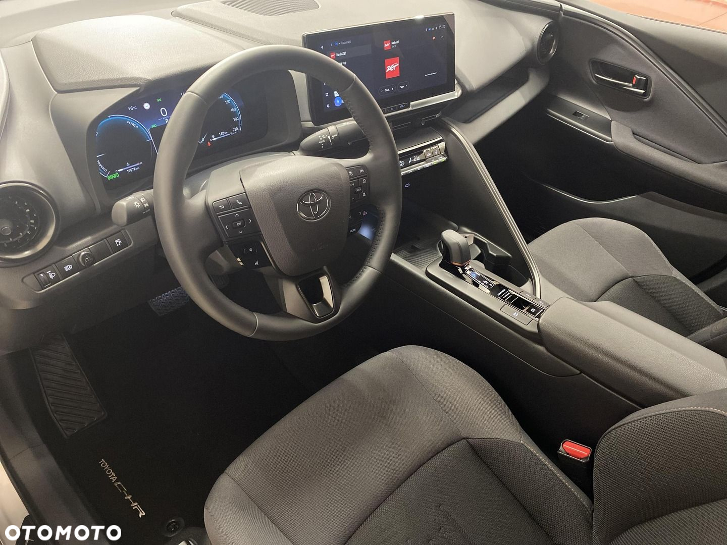 Toyota C-HR - 10