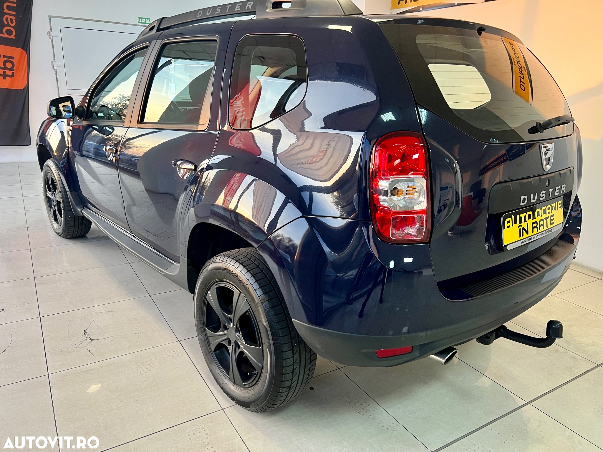 Dacia Duster dCi 110 FAP 4x2 Blackshadow - 3