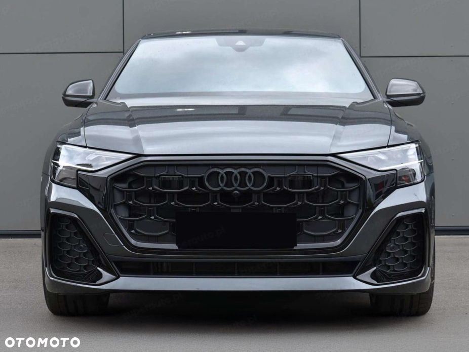 Audi Q8 - 3