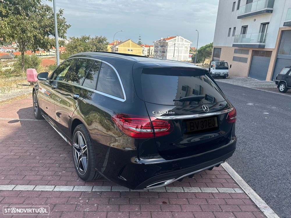 Mercedes-Benz C 300 de AMG Line - 12