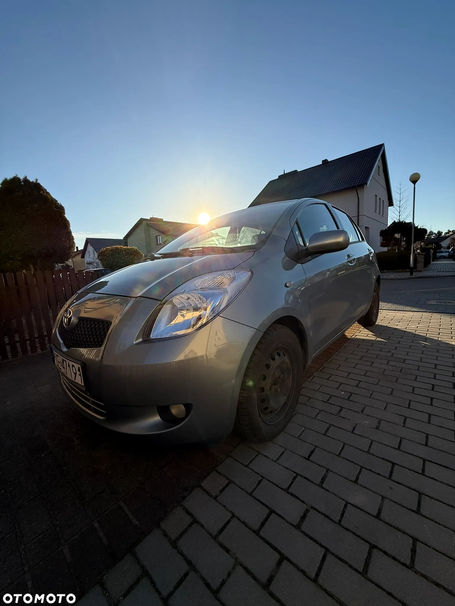 Toyota Yaris 1.3 Sol - 19
