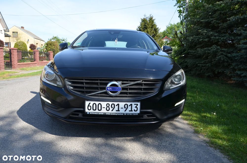 Volvo V60 D4 Geartronic Momentum - 7