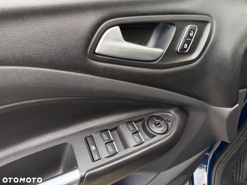 Ford Kuga 2.0 TDCi 2x4 Trend - 30