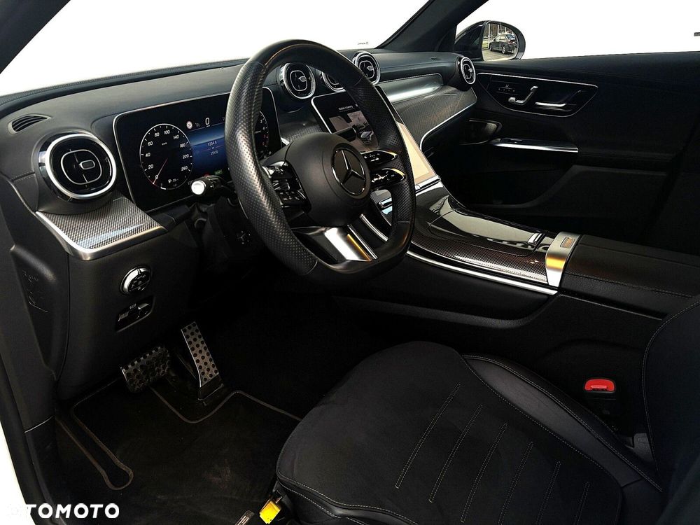 Mercedes-Benz GLC - 4