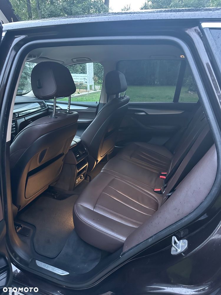 BMW X5 xDrive25d - 13