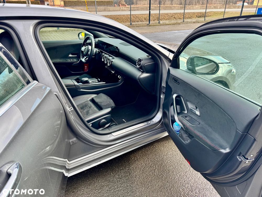 Mercedes-Benz Klasa A 200 7G-DCT Advanced AMG Line - 23