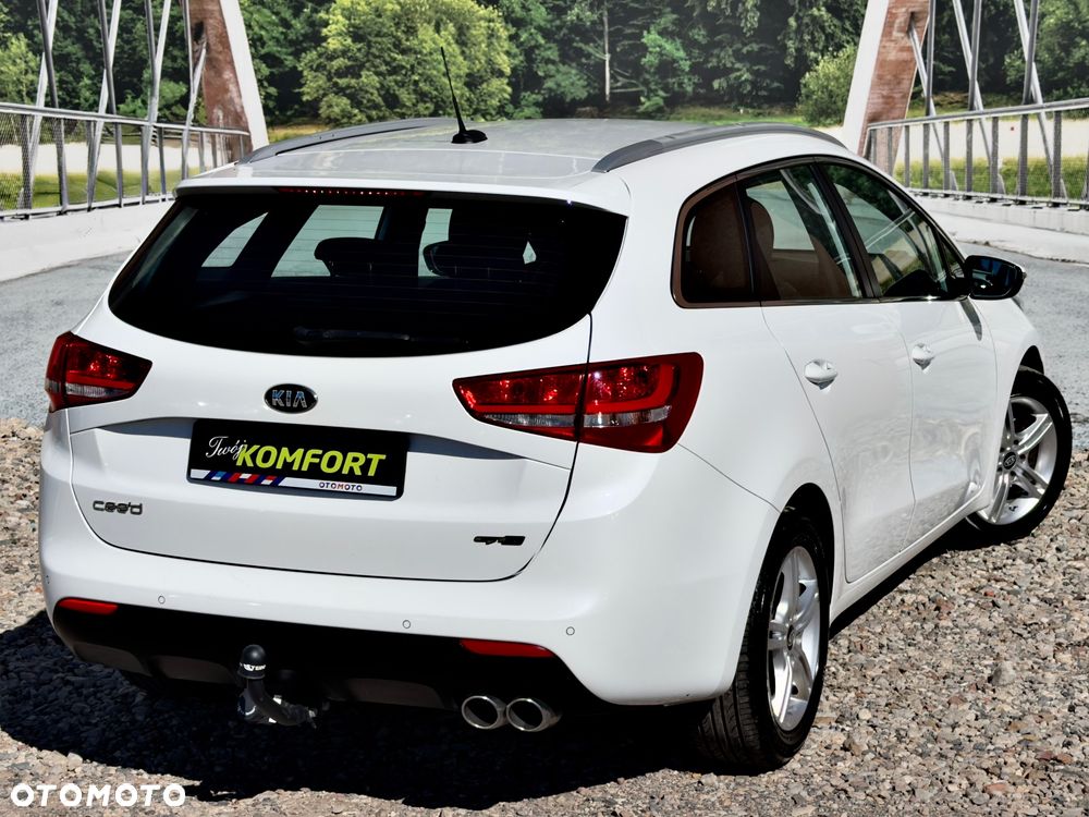 Kia Ceed 1.6 CRDi 136 DCT ISG GT Line - 12