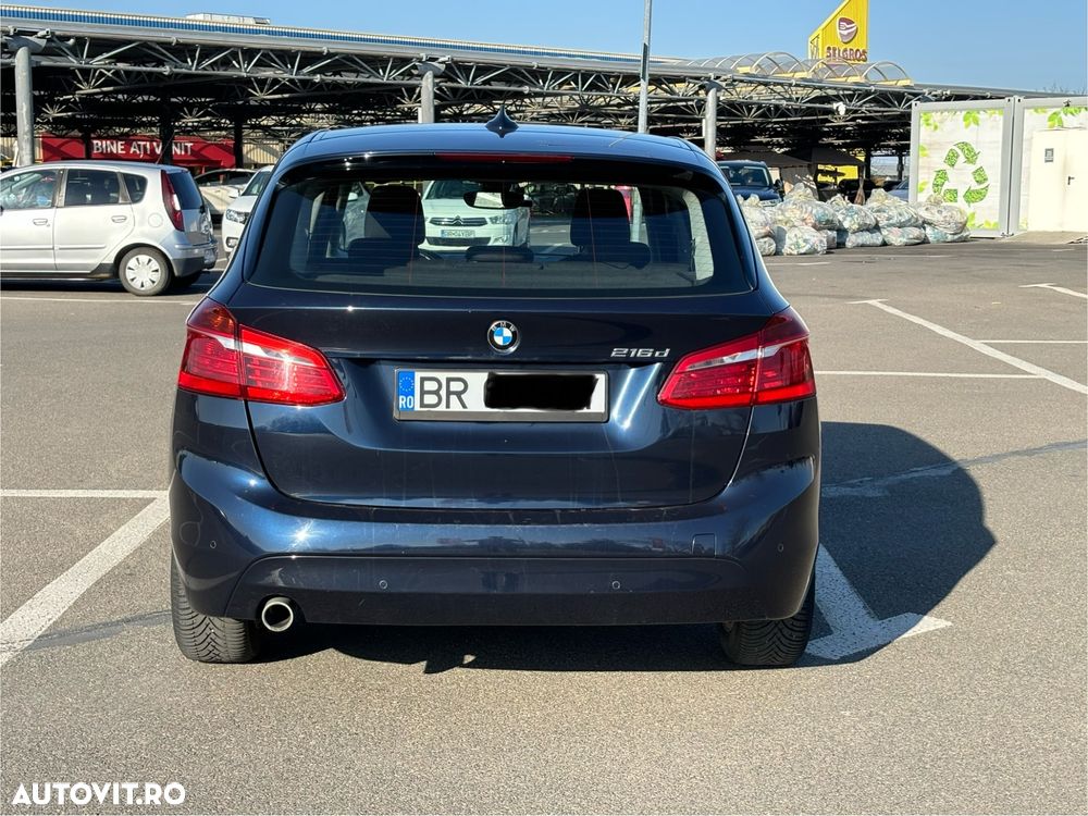 BMW Seria 2 216d - 10