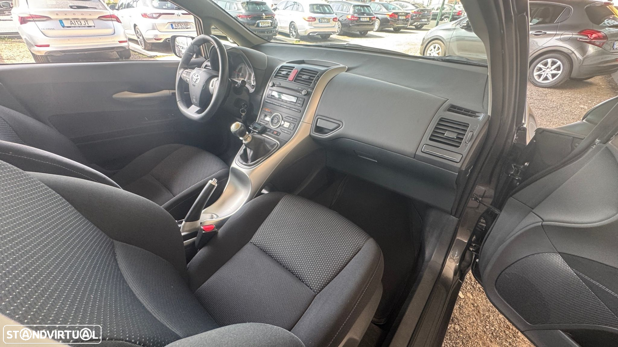Toyota Auris 1.4 D-4D ACtive - 22