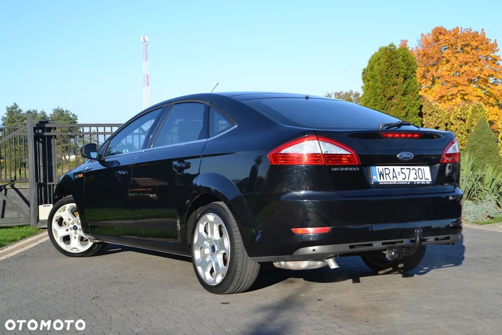 Ford Mondeo 2.0 FF Ghia - 21