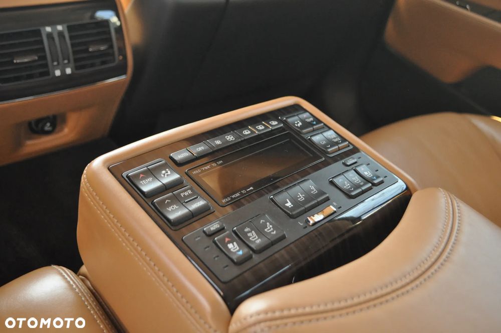 Lexus LS 460 Superior AWD EU6 - 12
