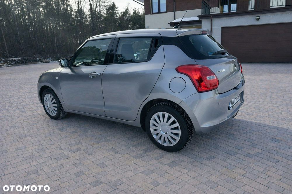 Suzuki Swift - 6