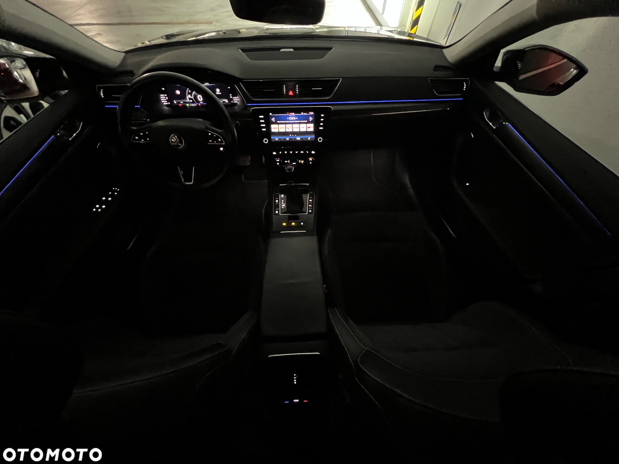 Skoda Superb Combi 2.0 TSI DSG Style - 28