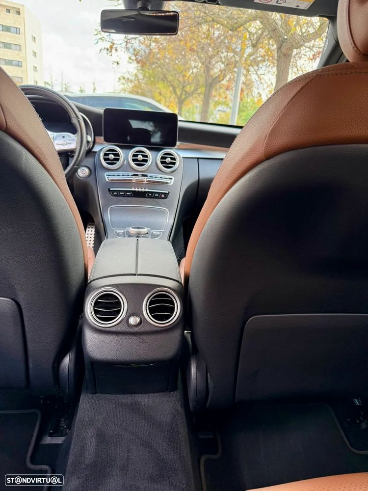 Mercedes-Benz C 300 de AMG Line - 11