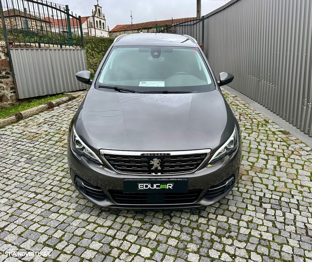 Peugeot 308 1.2 PureTech Allure - 11