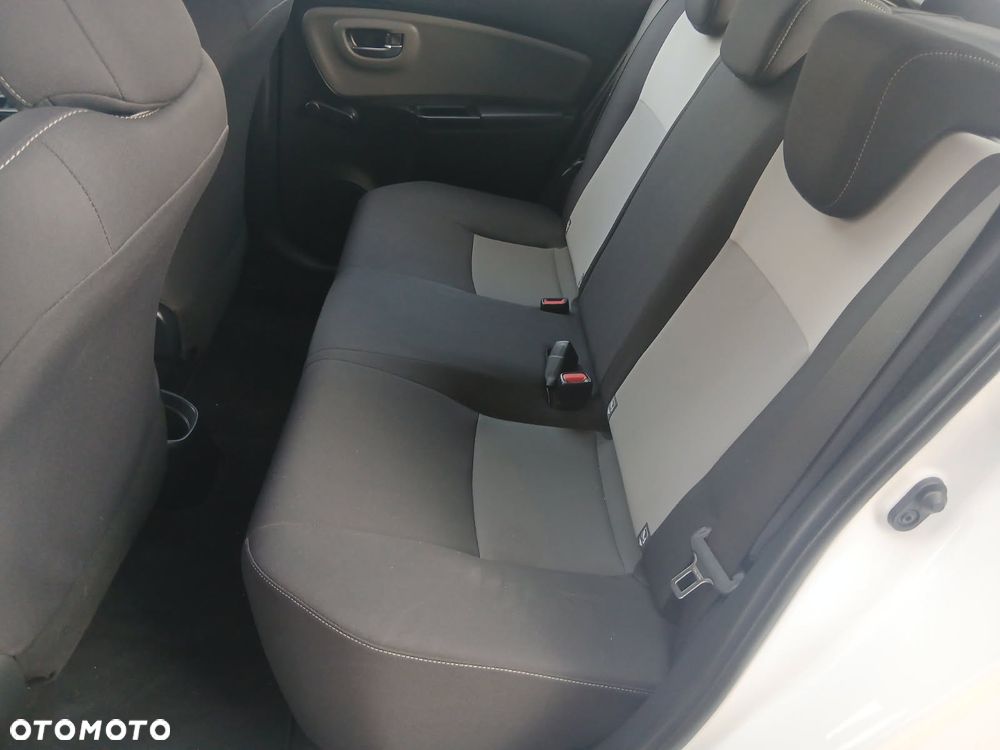 Toyota Yaris 1.5 Selection - 11