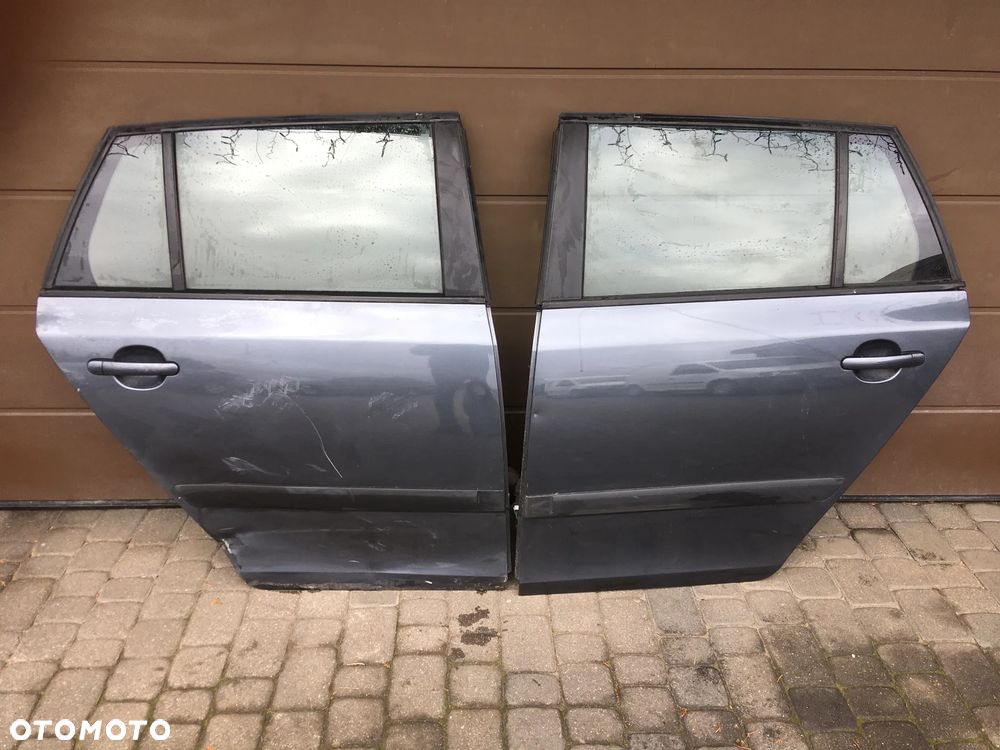 SKODA FABIA II LIFT DRZWI PRAWE LEWE TYŁ KOMBI 9153 - 1