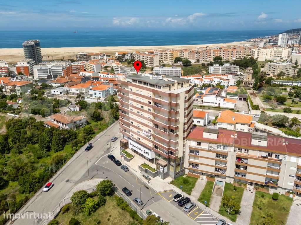 T2 de Luxo no Último Andar | Vista Mar, Serra e Cidade | Centro da ... - Grande imagem: 3/43