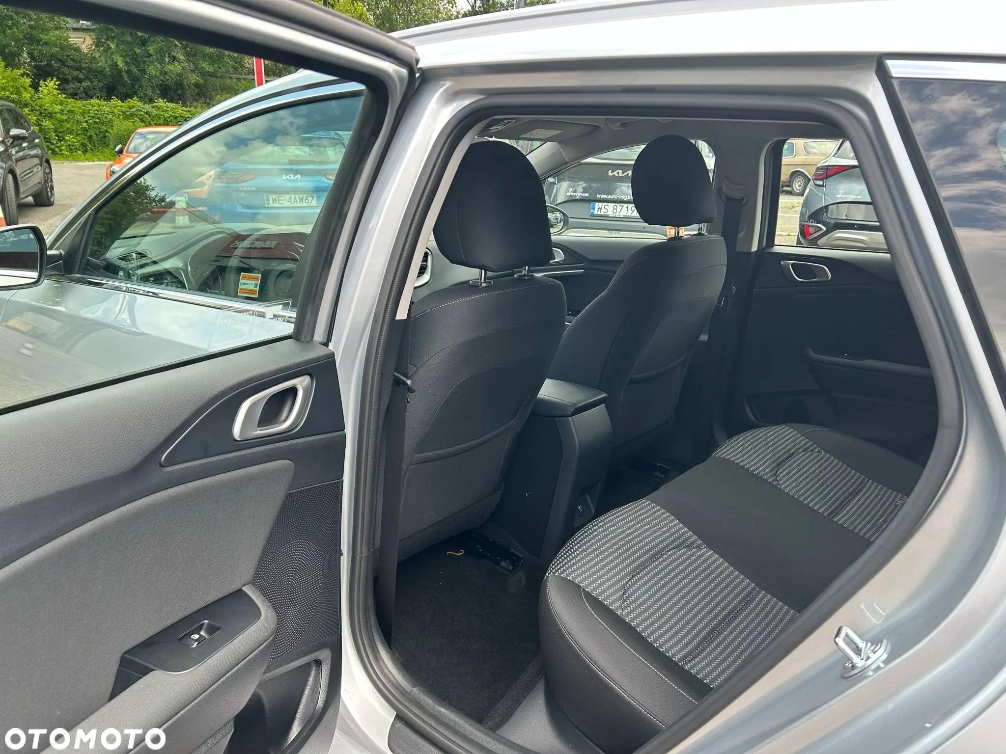 Kia Ceed 1.5 T-GDI M - 8