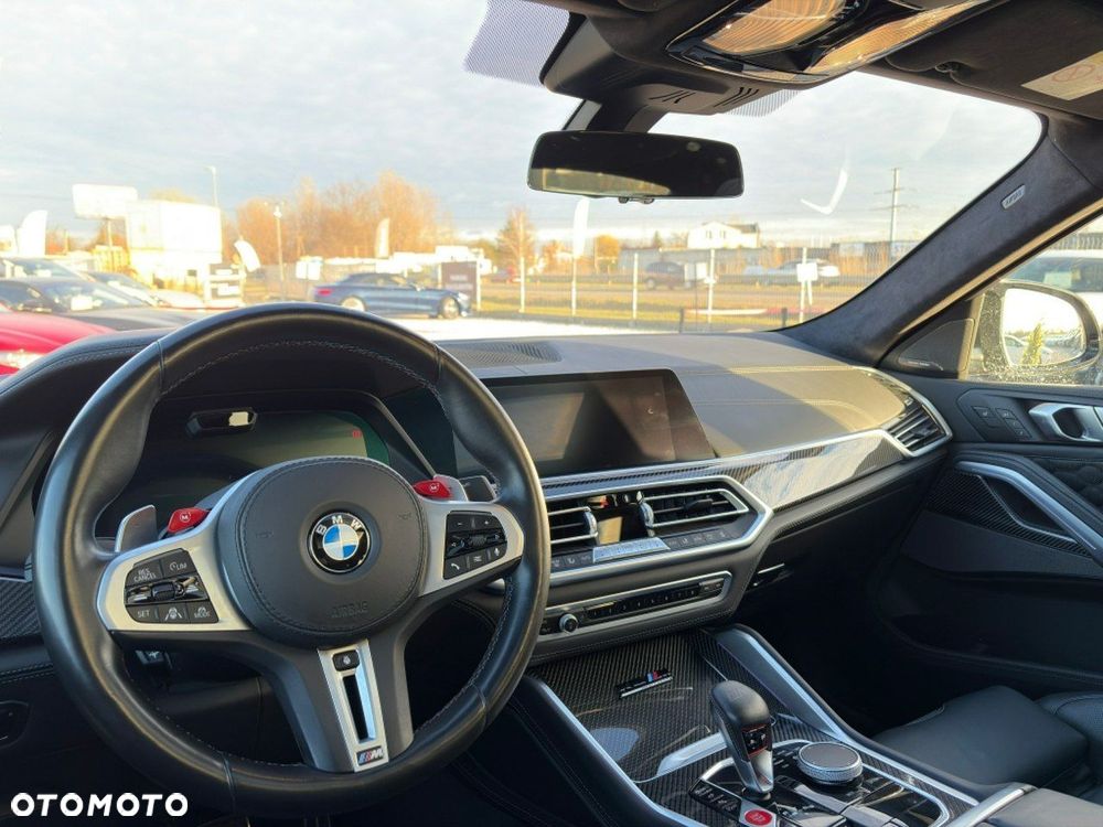 BMW X6M - 12