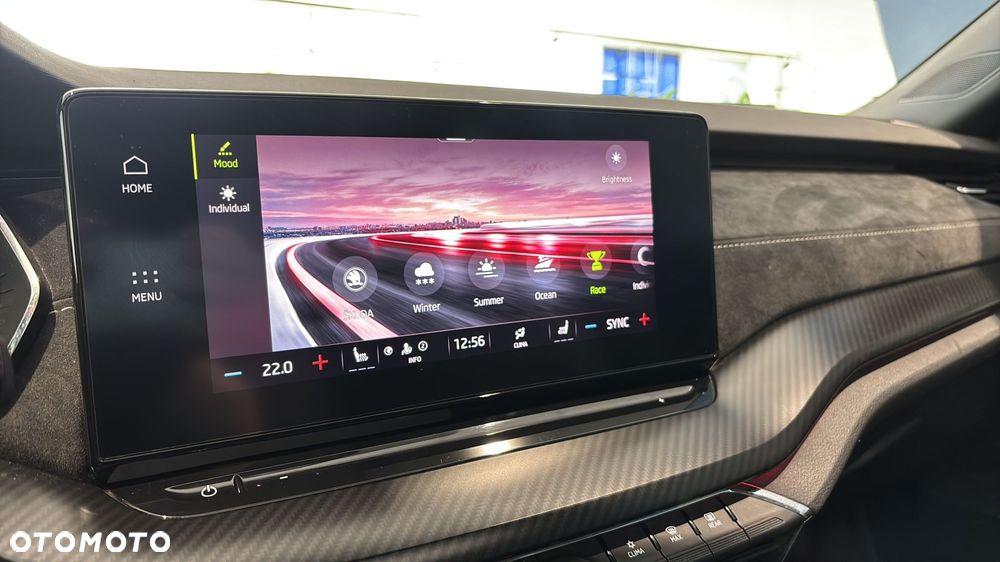 Skoda Octavia 2.0 TSI RS DSG - 25