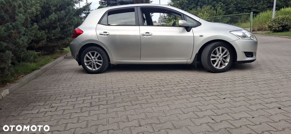 Toyota Auris - 3