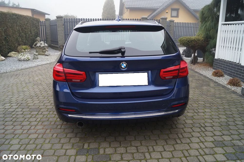BMW Seria 3 318i Sport Line - 16